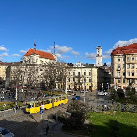 Lucky Apartmens In Centre Lviv Leopoli Esterno foto