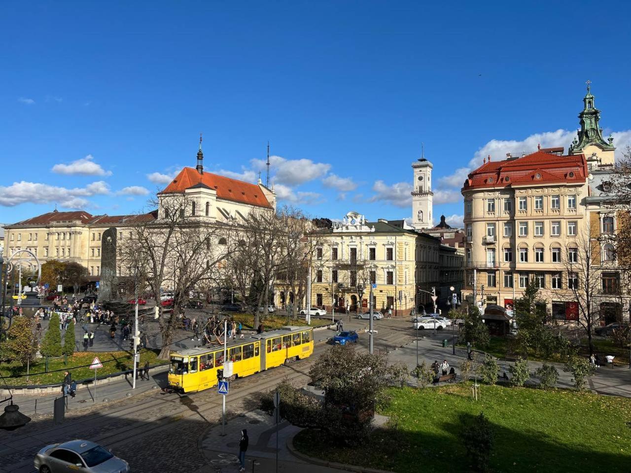 Lucky Apartmens In Centre Lviv Leopoli Esterno foto
